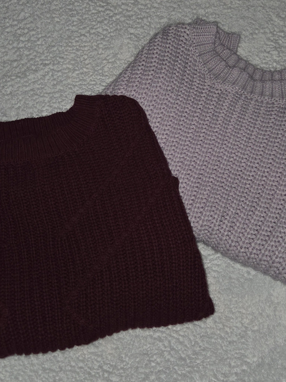 Women's Crewneck Crop Sweater Bulk - Lavender and Burgundy
